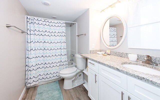 Island 155 3 Bedroom Condo