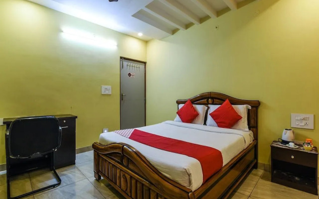 Sree Sai Surya Service Apartment by OYO Rooms