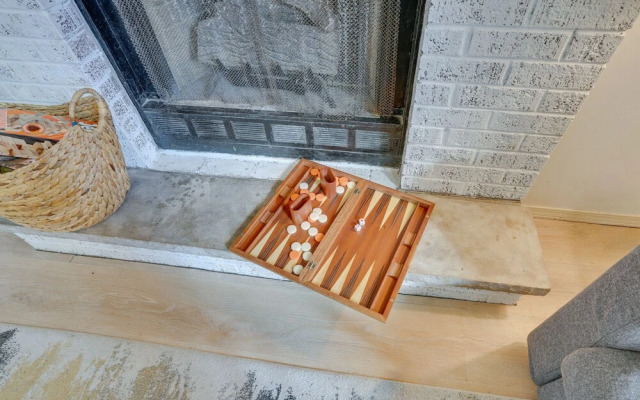 Modern Poconos Chalet w/ Private Hot Tub, Fire Pit