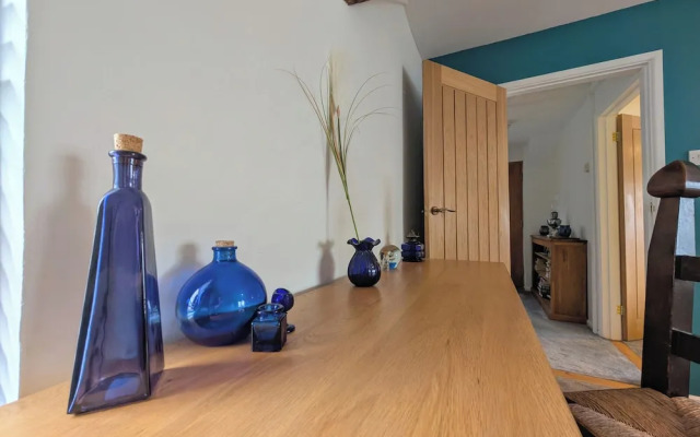 The Old Barn Near St Ives - Rustic Charm & Space
