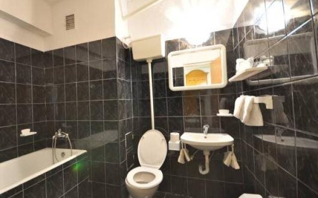 Dobrogea Hotel