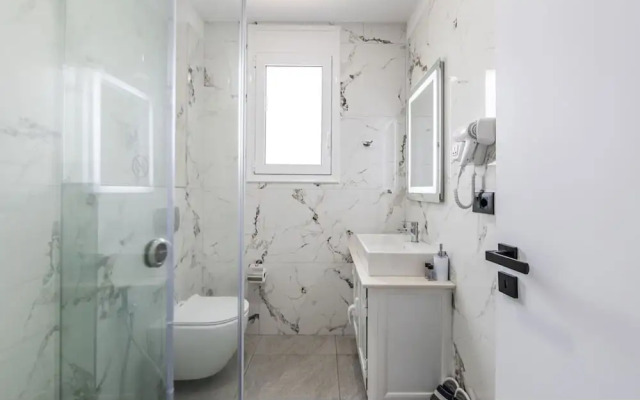 Bliss Double Room in Gjirokast r