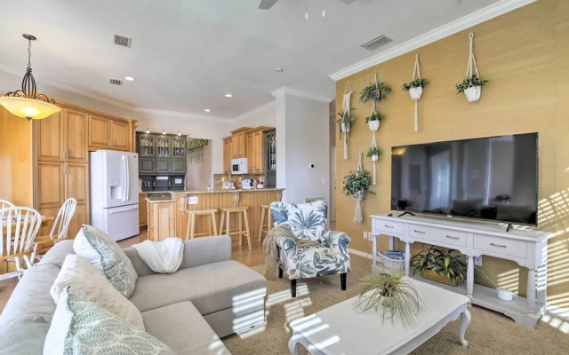 Bright & Sunny Riverview Oasis w/ Pool & Pond