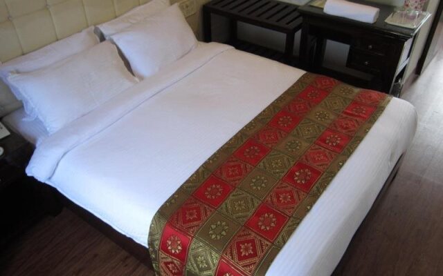 Hotel Executive Inn