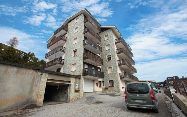 Simona Luxury Apartment few steps from sk