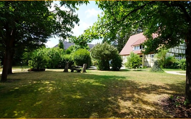 Schloss Sennfeld Hotel Garni