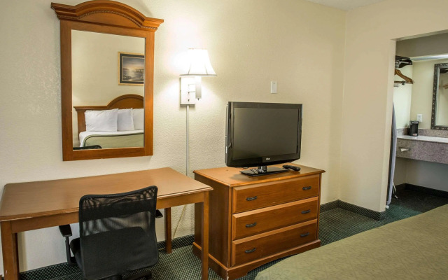 Quality Inn Elizabeth City near University