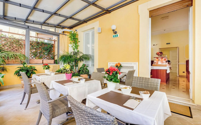 Hotel Cellini