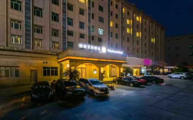 Polysheron Hotel Shanghai Jinshan Bailian City Beach