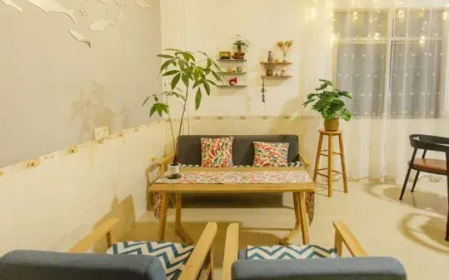 Weizhou Island Manyue Homestay (Shiluokou Beach Shop)