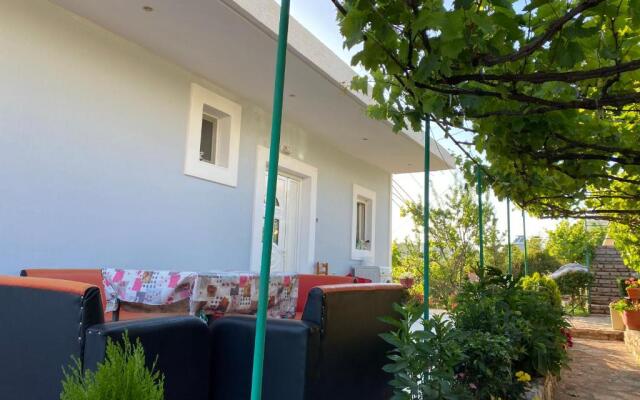 Apartment Krenar Voda