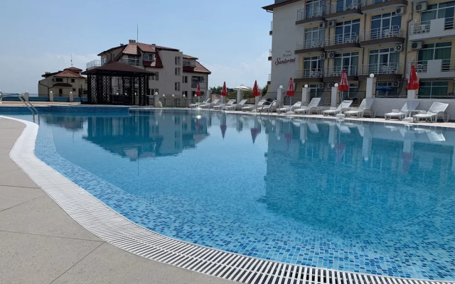 Hotel Corona - All Inclusive