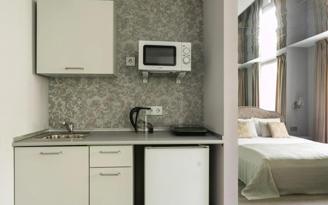 Home Hotel