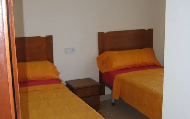 Spacious Bungalow in Quesada for 6