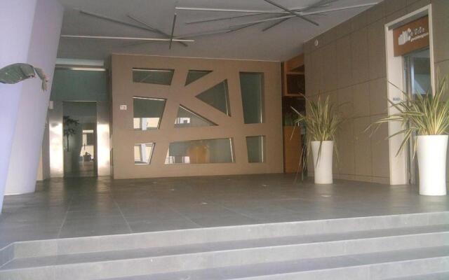 Minzoni Gallipoli Sul Mare E 130 Mt Dal Centro