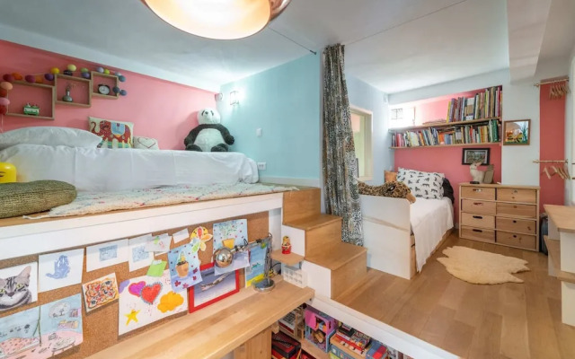 Amazing 2BR Apt With Big Patio 3 Mins From Poissonnière