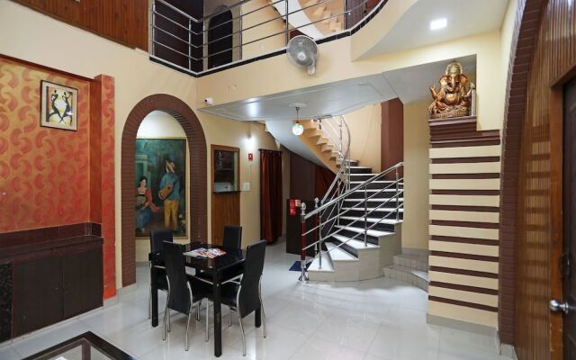 Oyo 16616 Springwoods Residency
