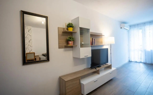 Karastoyanovi's apartment 2