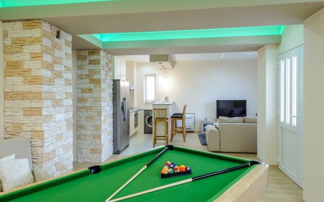 Villa Pave / Six Bedrooms H1