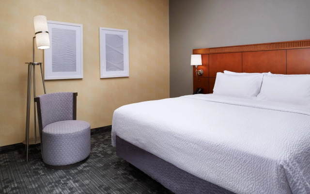 Courtyard by Marriott Columbus Dublin