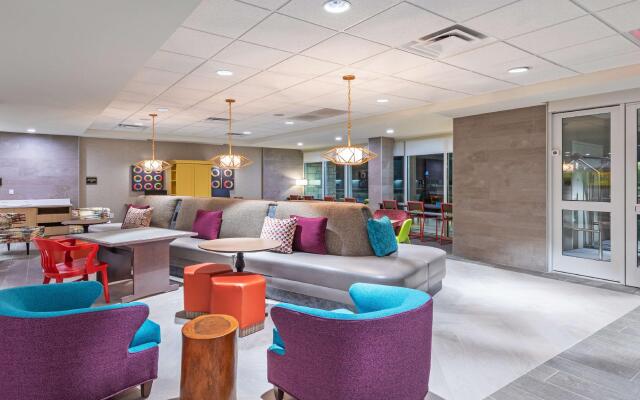 Home2 Suites by Hilton Midland East