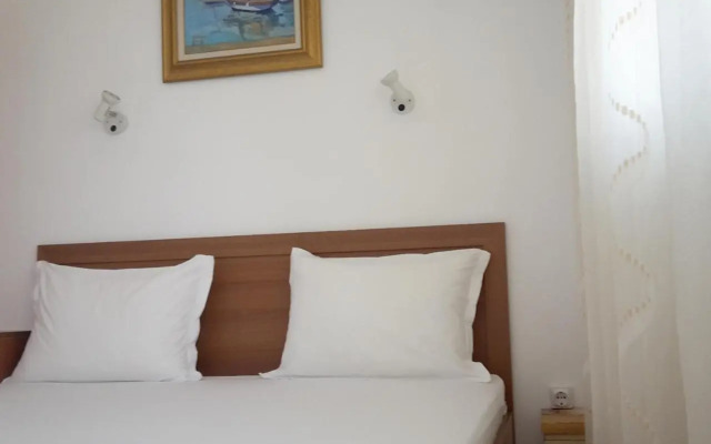 Guest House Kera
