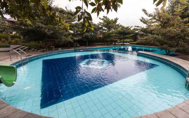 Camp Hulu Cai Resort