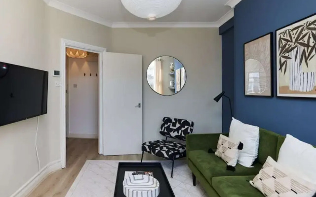 The Shepherd's Bush Place - Lovely 1bdr Flat