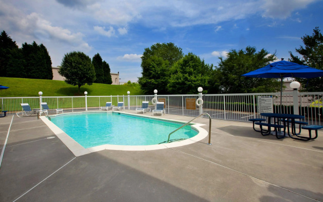 Four Points by Sheraton Charlotte - Pineville