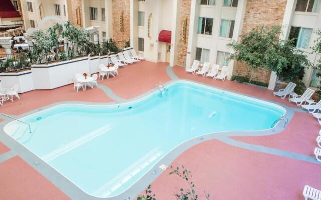Ramada Toledo Conference Center