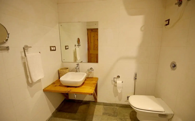 Zone Connect by the Park Manali