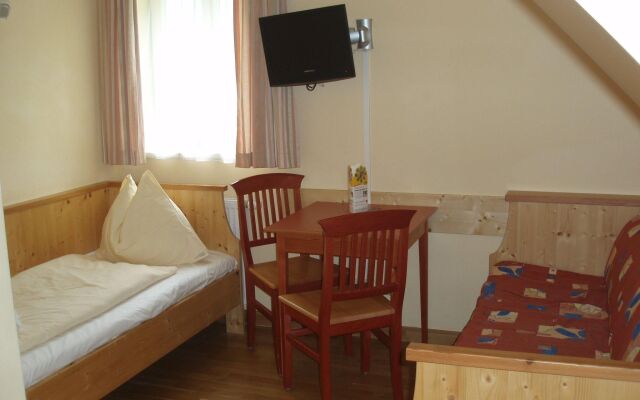 JUFA Hotel Grundlsee - Hostel