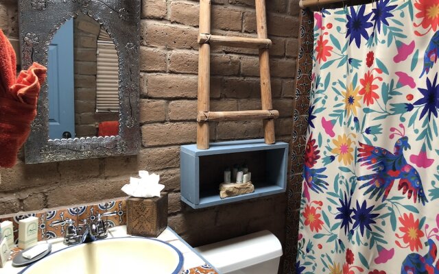 Casa Tierra Adobe Bed & Breakfast Inn