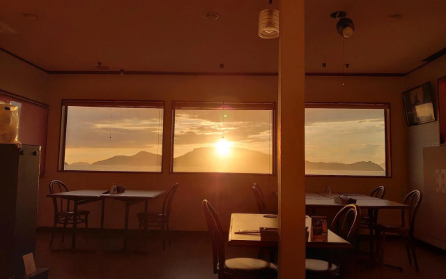 Pension Sunset Coast (Shodoshima)