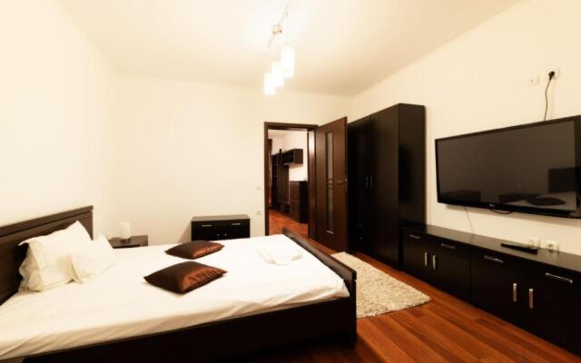 Montana Popa ApartHotel