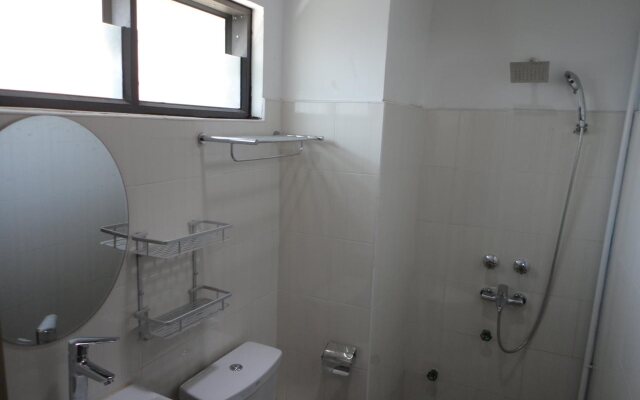 Nan Bwe- The Vibe Hostel