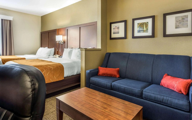 Comfort Suites