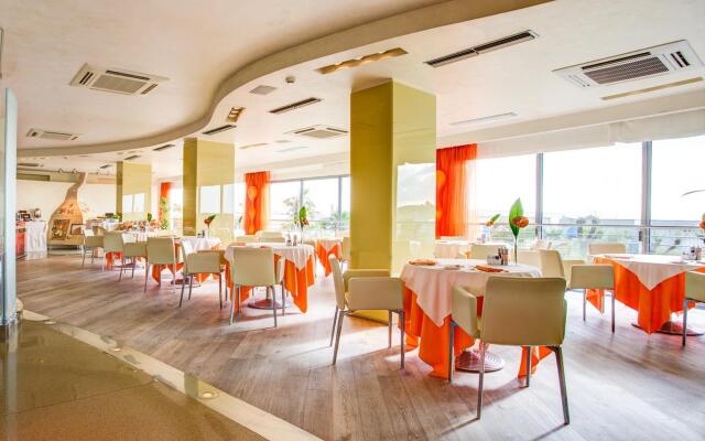 Hotel Waldorf - Premier Resort