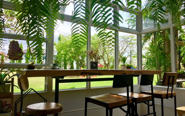 Palm Springs City & Resort