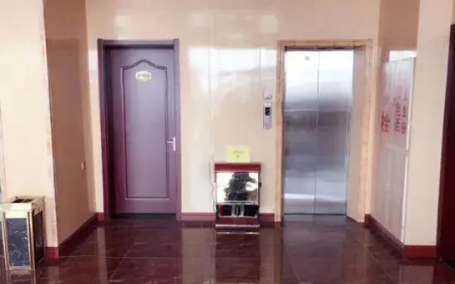 Wen'an Xiangshun Hotel