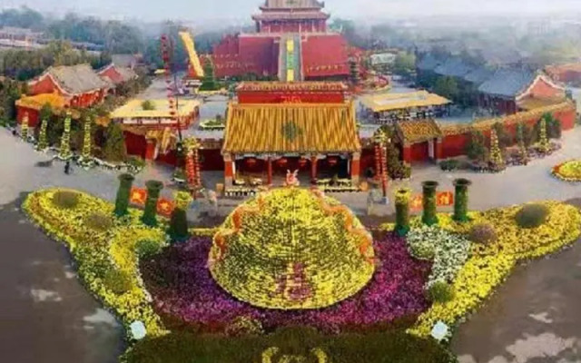 7 Days Premium·Kaifeng Gulou Square