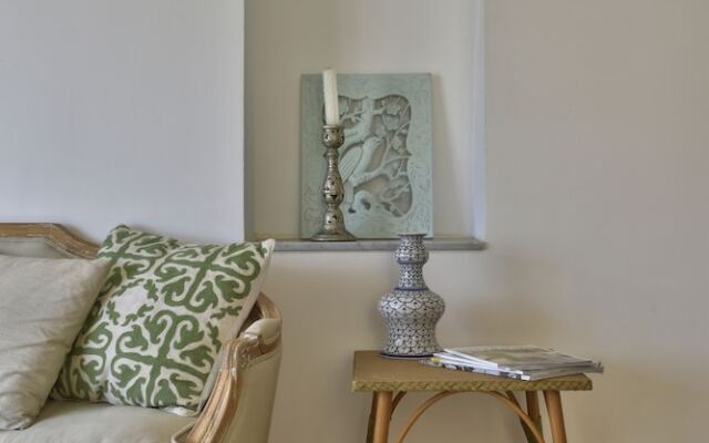 Sea Breeze Apartment