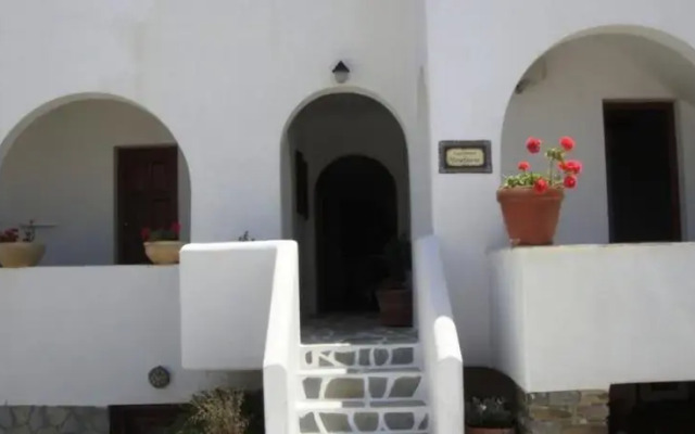 Miraflores Studios