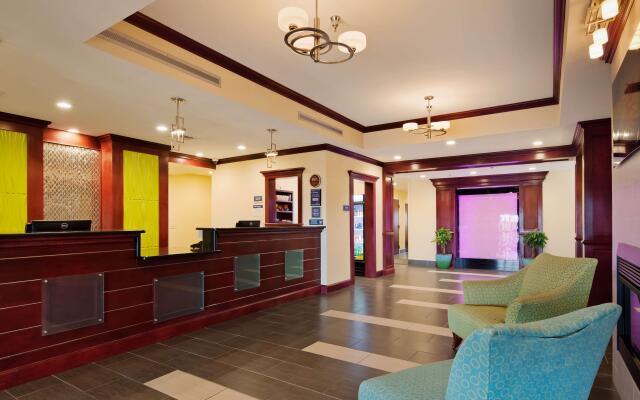 Best Western Plus Pratt