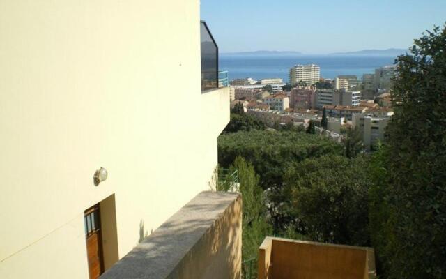 Appartement Le Lavandou, 2 pièces, 2 personnes - FR-1-308-35