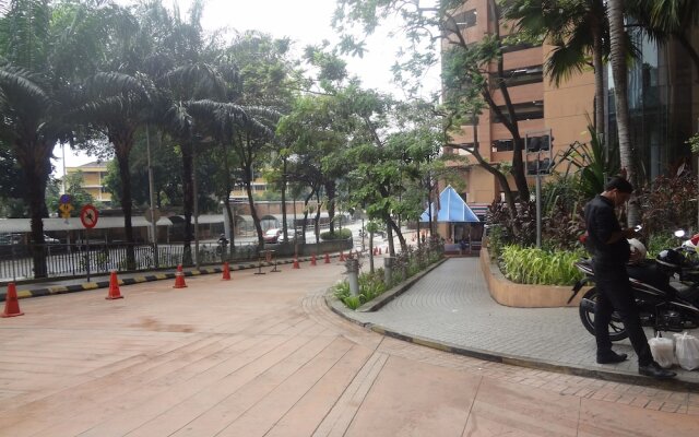 Raintree Apartment Suites at Times Square