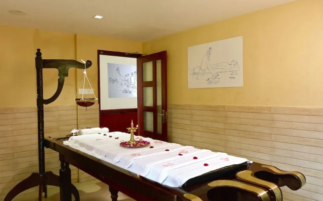 Clouds Valley Leisure Hotel