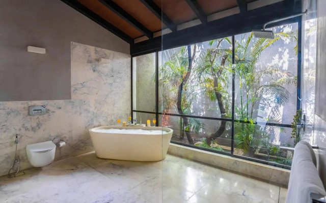 LohonoStays Orchard House