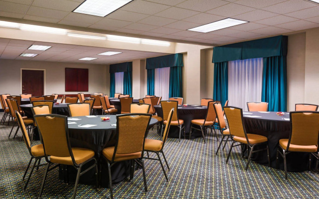 Hampton Inn - Atlanta Perimeter Center