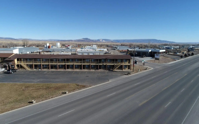 Split Mountain Motel